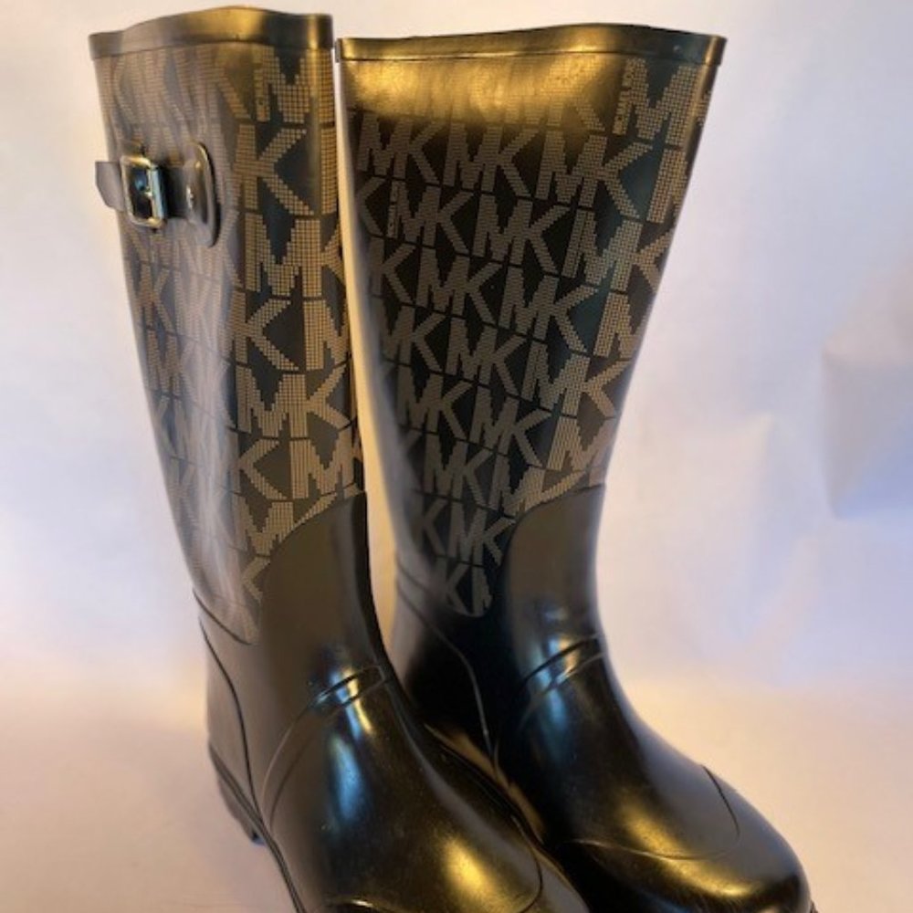 Michael Kors Rubber Rain Boots Size 10 Black with gold MK Emblem